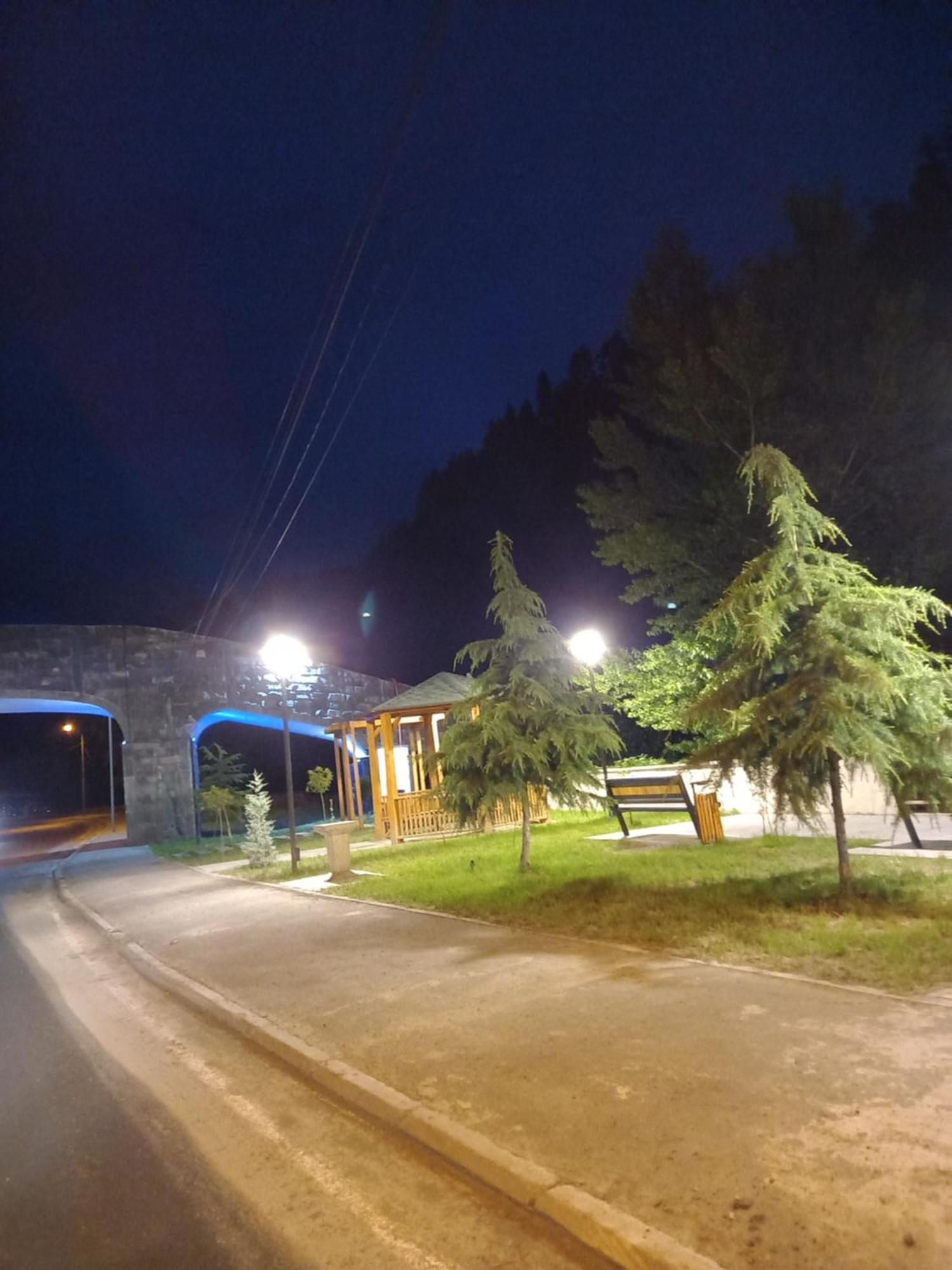 Guest House Tengiz Borzsomi Kültér fotó